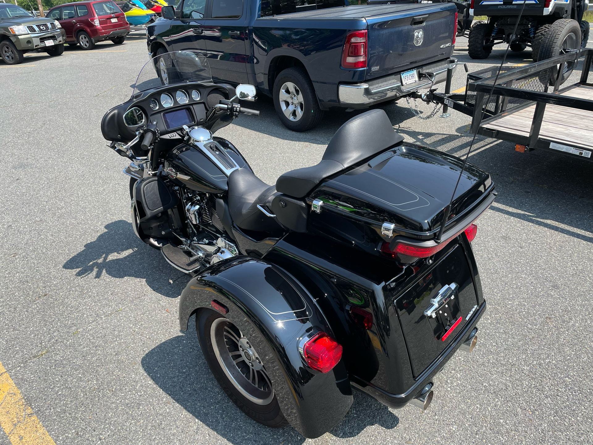 2023 Harley-Davidson Tri Glide® Ultra in North Chelmsford, Massachusetts - Photo 8