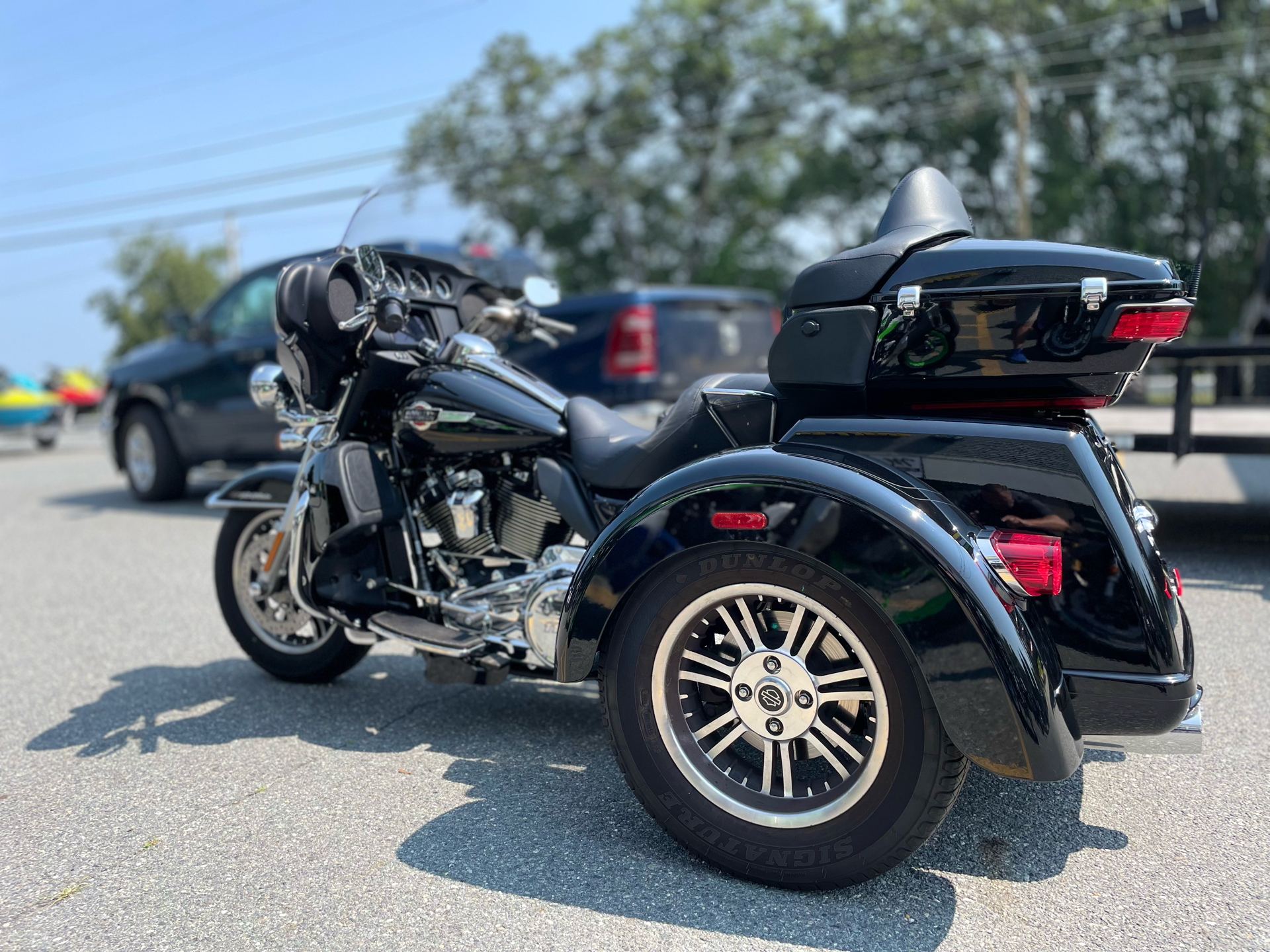 2023 Harley-Davidson Tri Glide® Ultra in North Chelmsford, Massachusetts - Photo 10