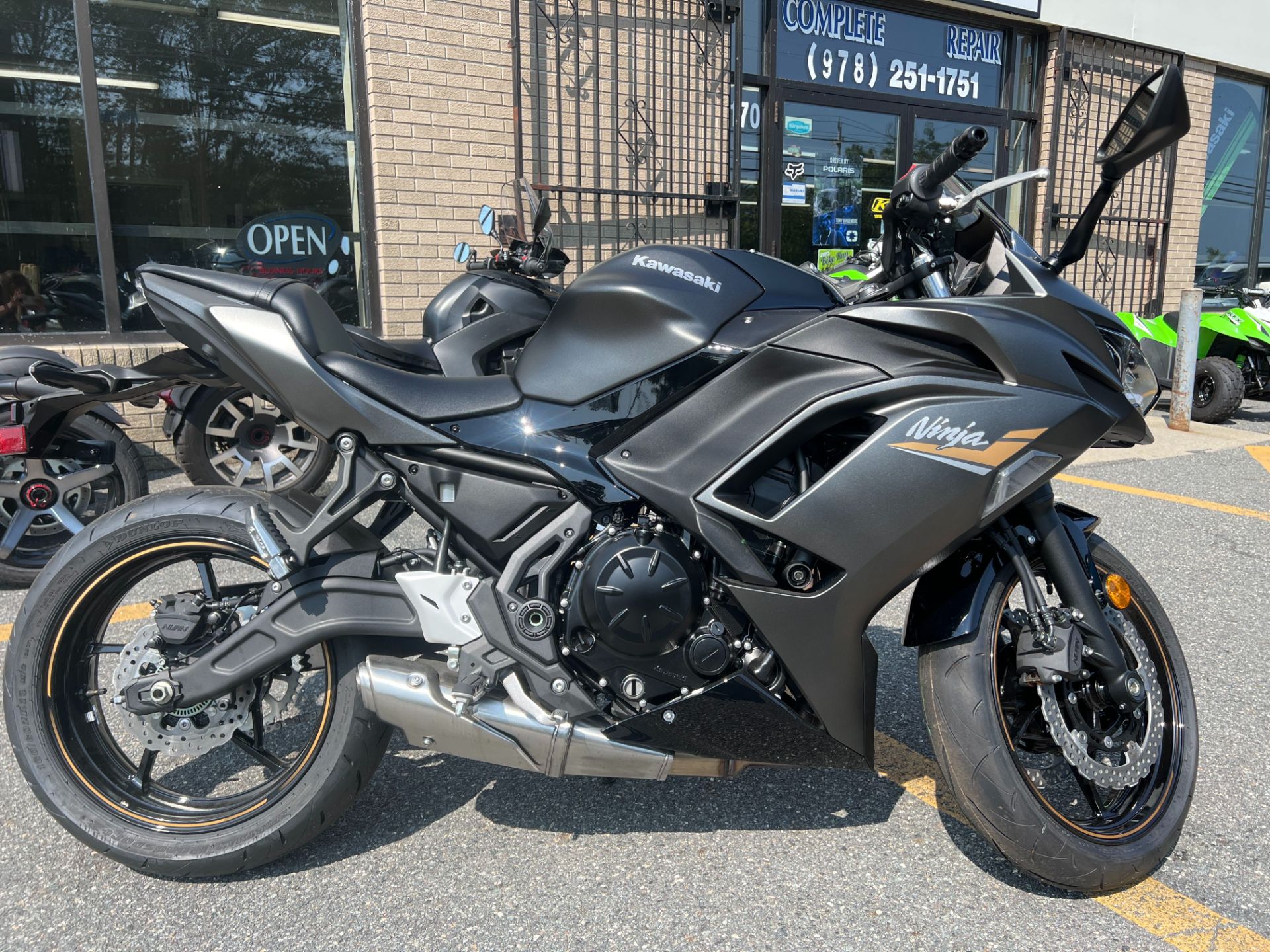 2023 Kawasaki Ninja 650 in North Chelmsford, Massachusetts - Photo 1