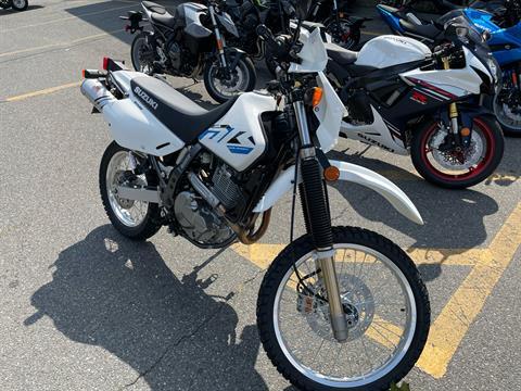 2025 Suzuki DR650S in North Chelmsford, Massachusetts - Photo 9