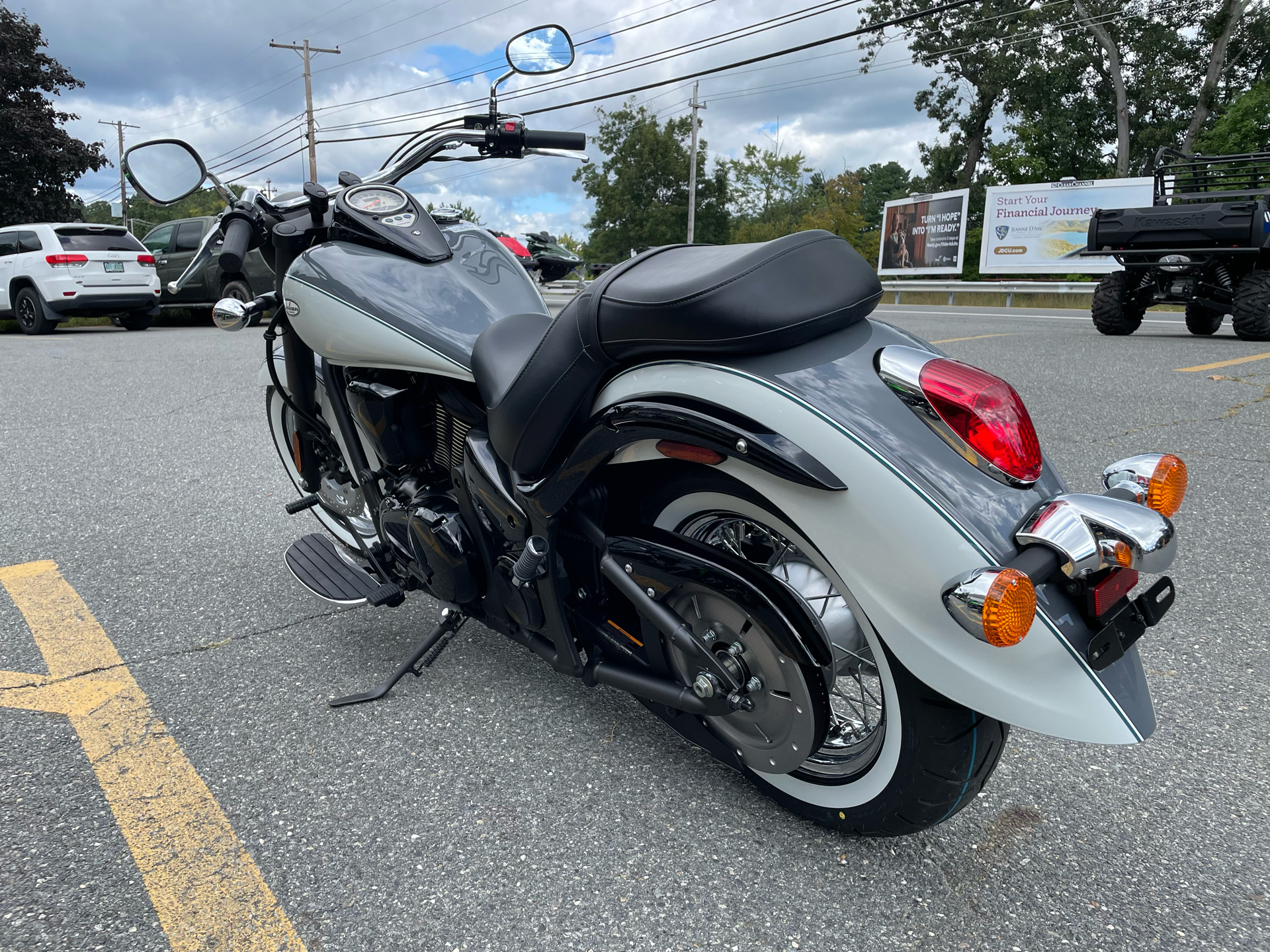 2024 Kawasaki Vulcan 900 Classic in North Chelmsford, Massachusetts - Photo 7