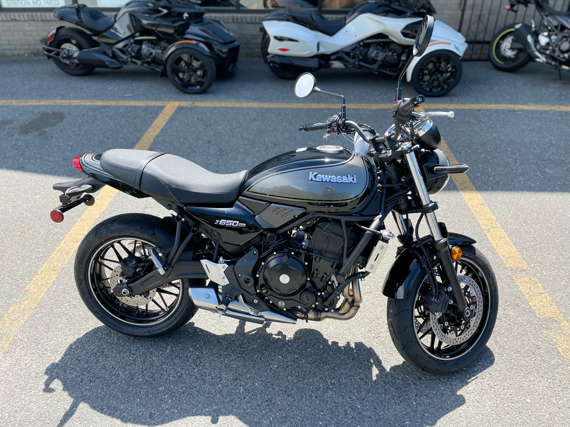 2024 Kawasaki Z650RS ABS in North Chelmsford, Massachusetts - Photo 8