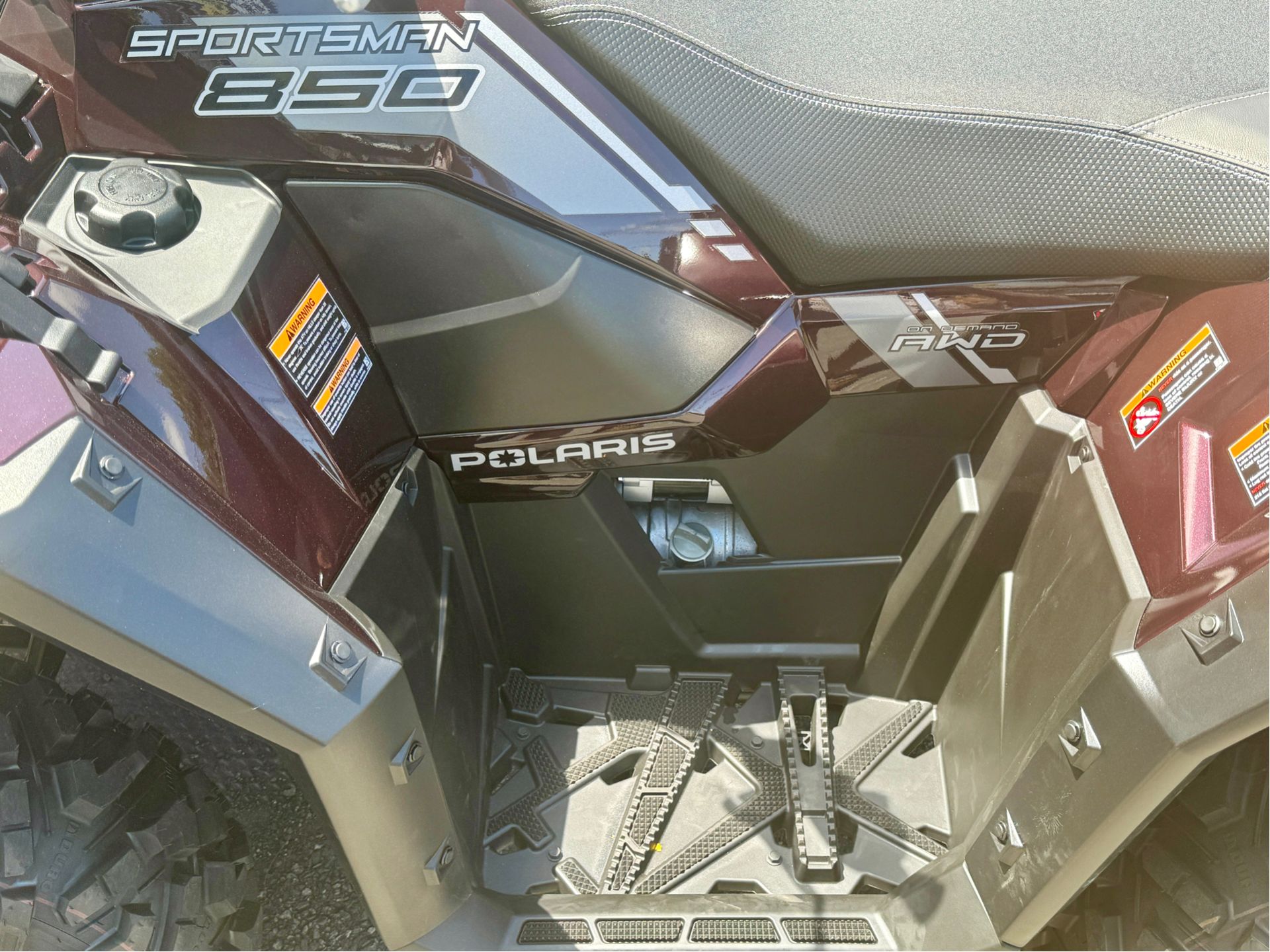 2024 Polaris Sportsman 850 Ultimate Trail in North Chelmsford, Massachusetts - Photo 15