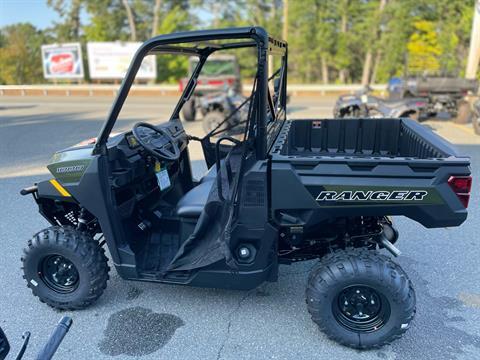 2025 Polaris Ranger 1000 EPS in North Chelmsford, Massachusetts - Photo 2