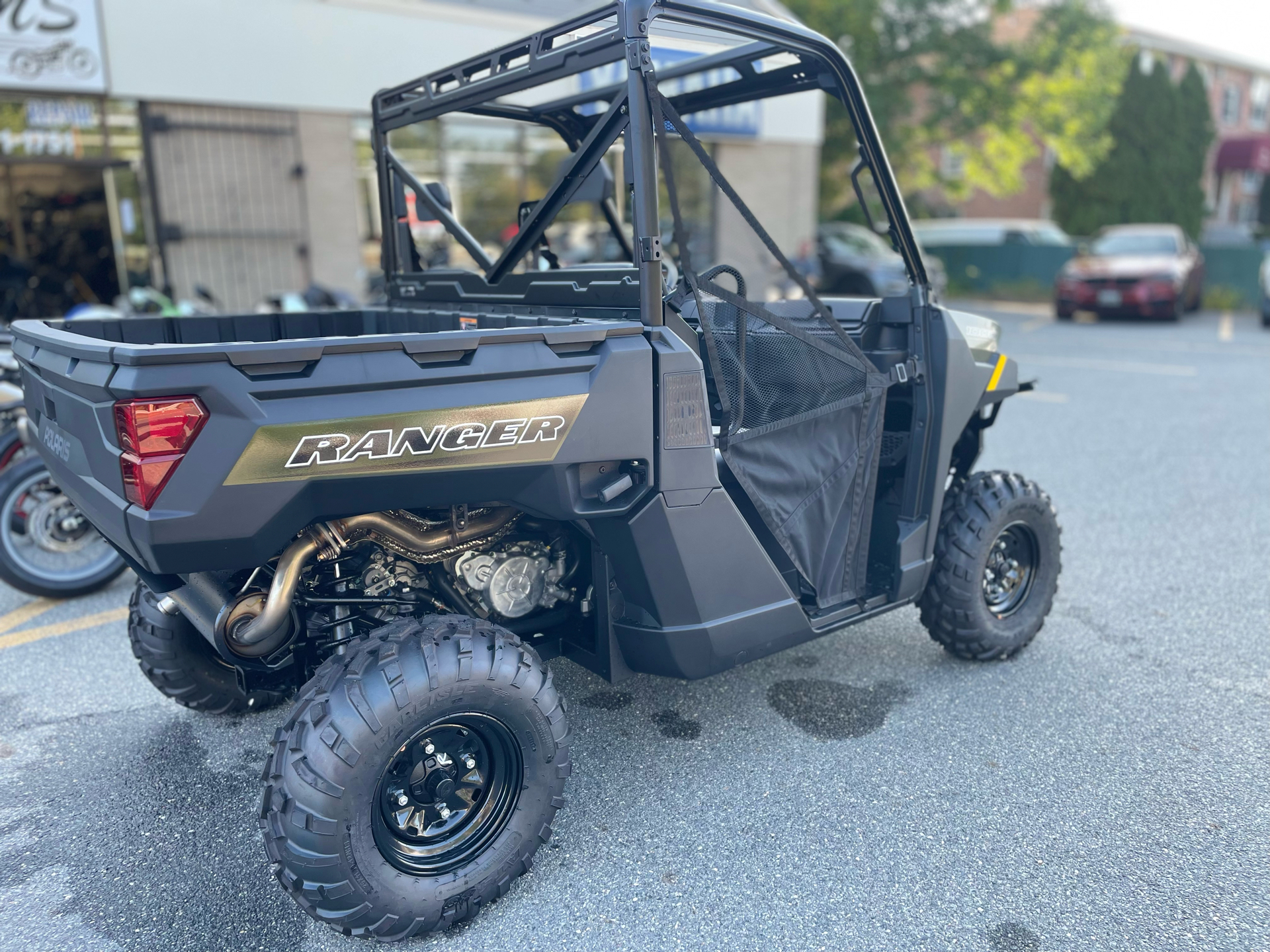 2025 Polaris Ranger 1000 EPS in North Chelmsford, Massachusetts - Photo 7