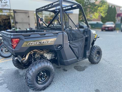 2025 Polaris Ranger 1000 EPS in North Chelmsford, Massachusetts - Photo 7