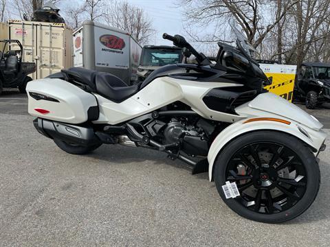 2024 Can-Am Spyder F3-T in North Chelmsford, Massachusetts - Photo 10