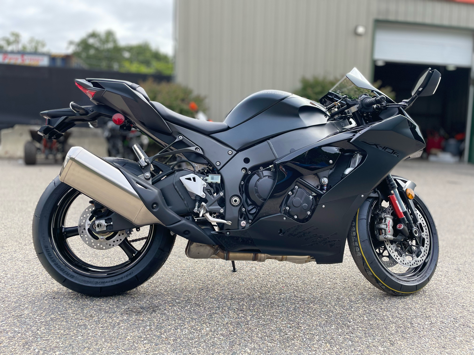 2024 Kawasaki Ninja ZX-10R ABS in North Chelmsford, Massachusetts - Photo 1