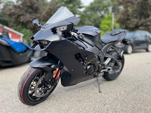 2024 Kawasaki Ninja ZX-10R ABS in North Chelmsford, Massachusetts - Photo 6