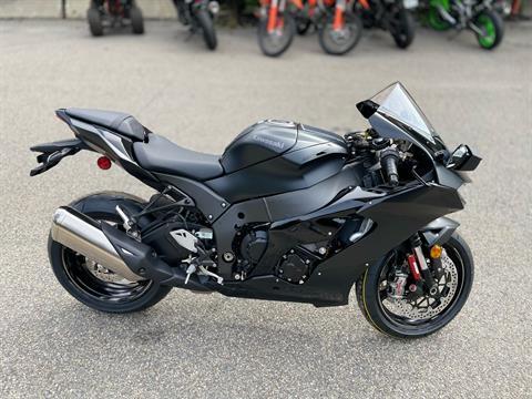 2024 Kawasaki Ninja ZX-10R ABS in North Chelmsford, Massachusetts - Photo 11