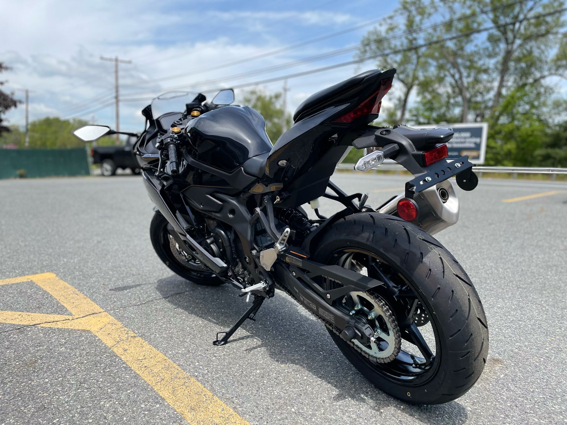 2024 Kawasaki Ninja ZX-4R ABS in North Chelmsford, Massachusetts - Photo 8