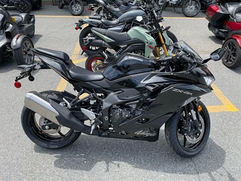 2024 Kawasaki Ninja ZX-4R ABS in North Chelmsford, Massachusetts - Photo 10