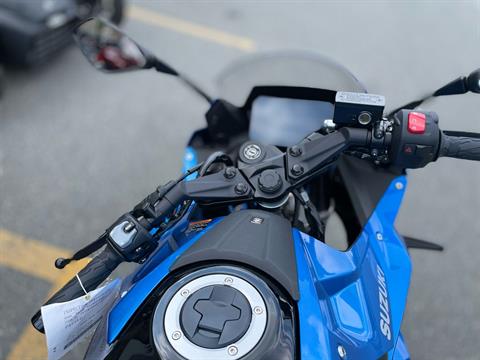 2024 Suzuki GSX-8R in North Chelmsford, Massachusetts - Photo 11