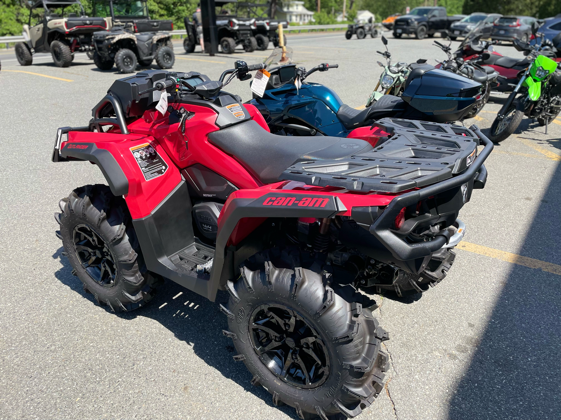 2024 Can-Am Outlander X MR 850 in North Chelmsford, Massachusetts - Photo 11