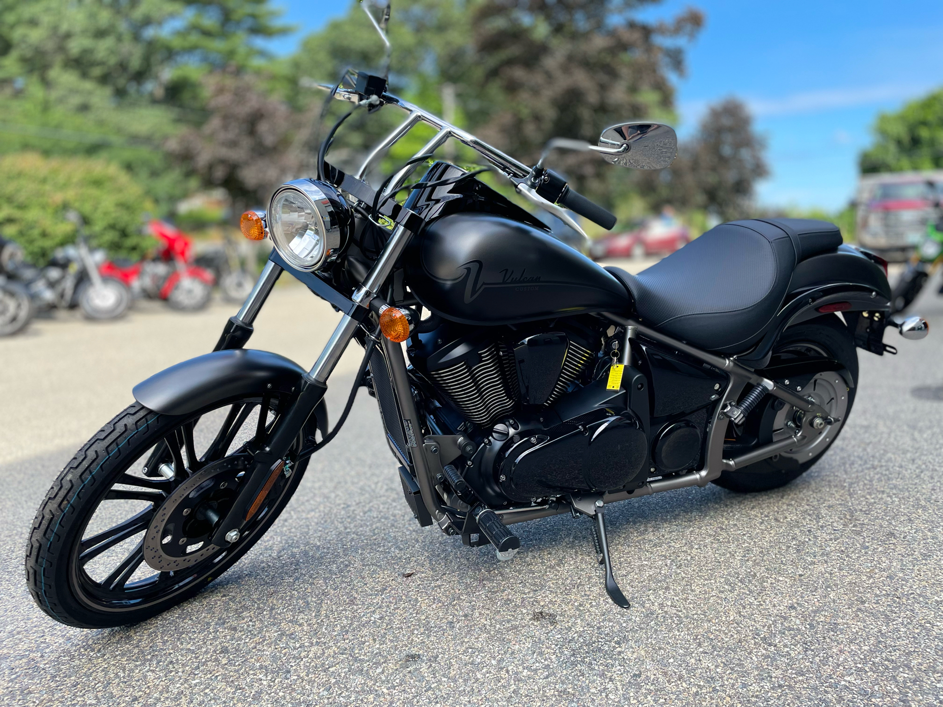 2024 Kawasaki Vulcan 900 Custom in North Chelmsford, Massachusetts - Photo 2