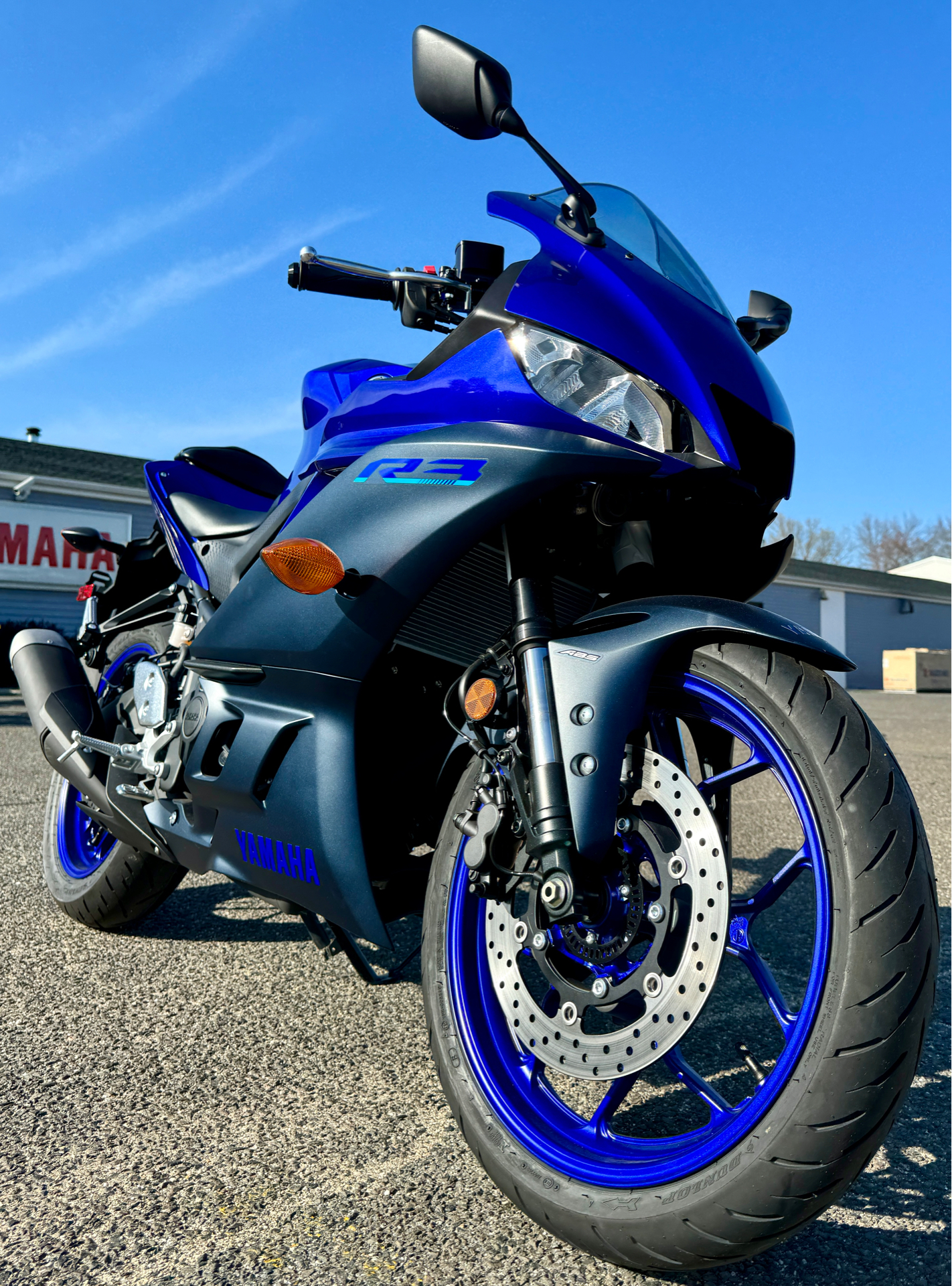 2023 Yamaha YZF-R3 ABS in Enfield, Connecticut - Photo 2
