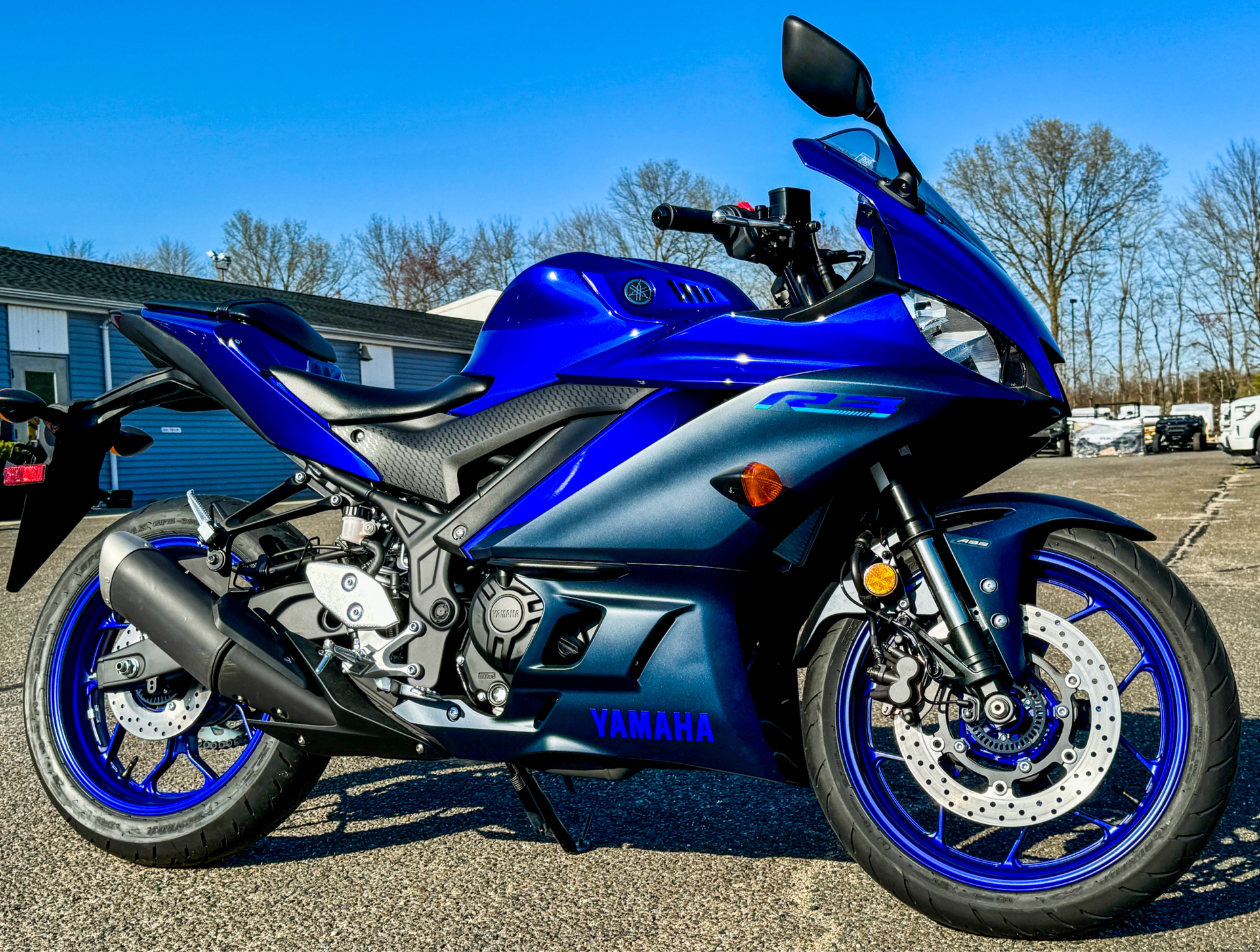 2023 Yamaha YZF-R3 ABS in Enfield, Connecticut - Photo 3