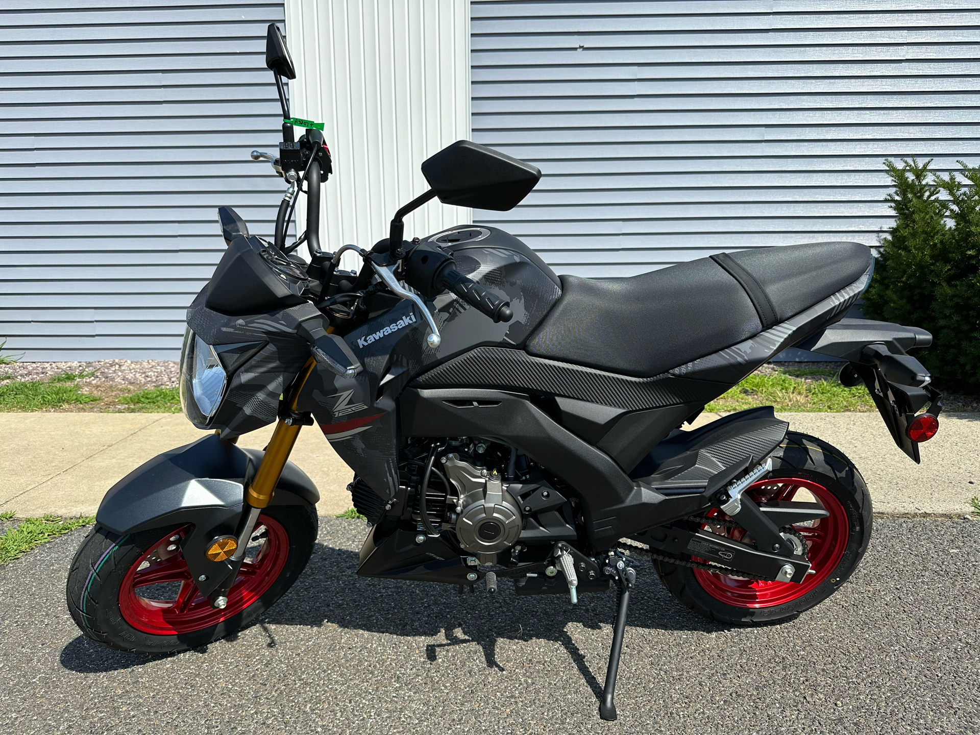 2024 Kawasaki Z125 Pro in Enfield, Connecticut - Photo 1