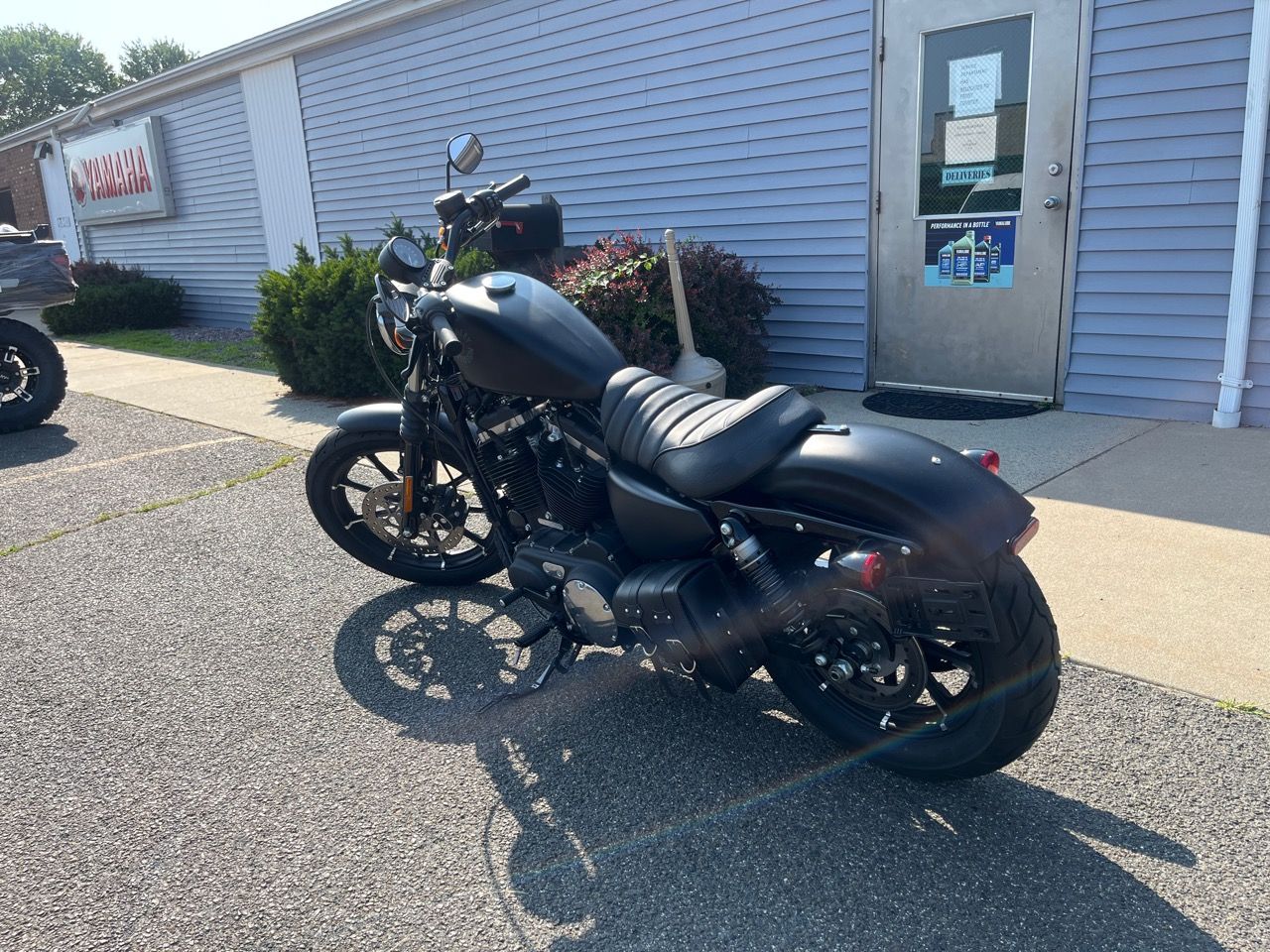 2022 Harley-Davidson Iron 883™ in Enfield, Connecticut - Photo 16