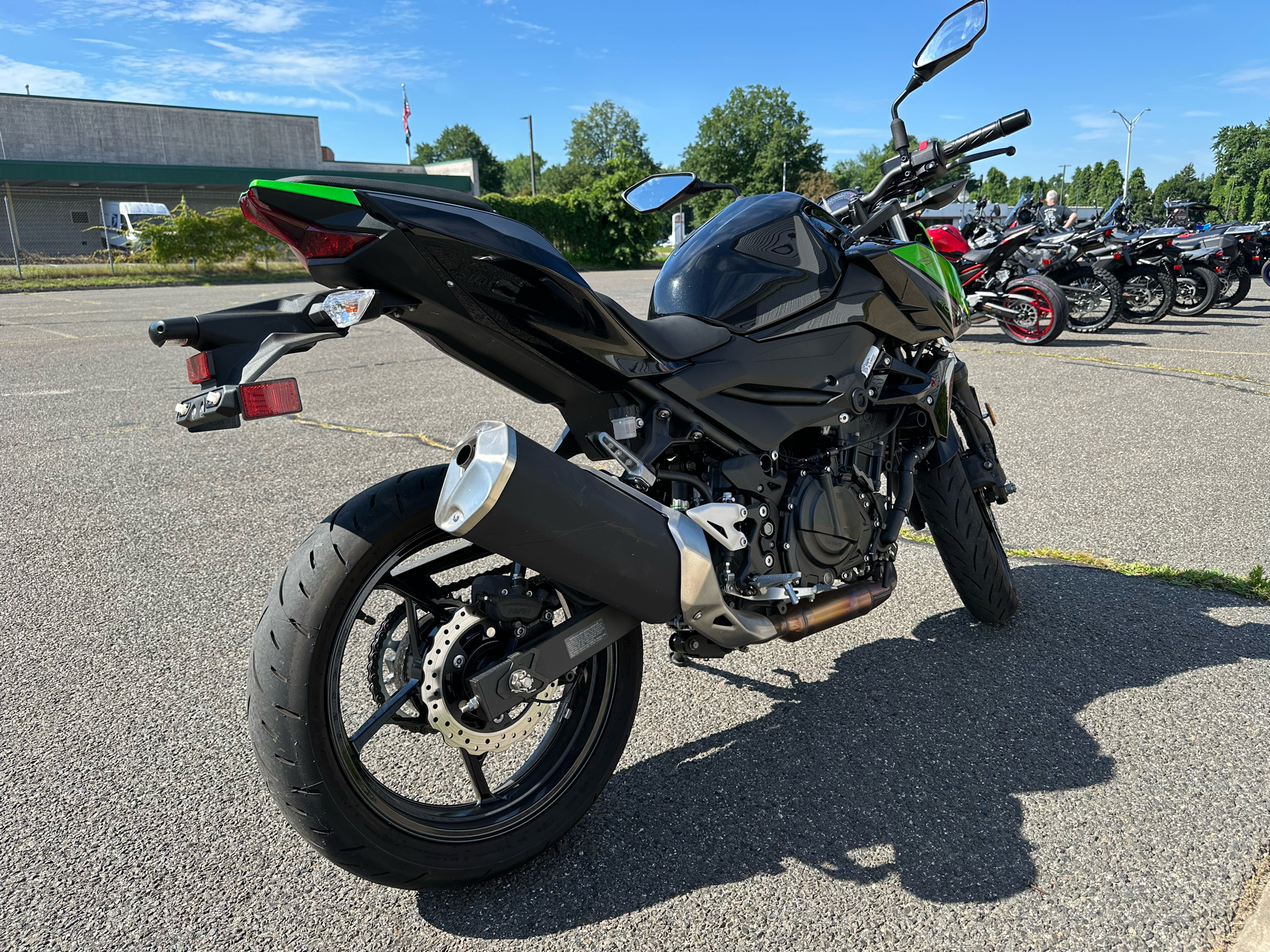 2022 Kawasaki Z400 ABS in Enfield, Connecticut - Photo 6