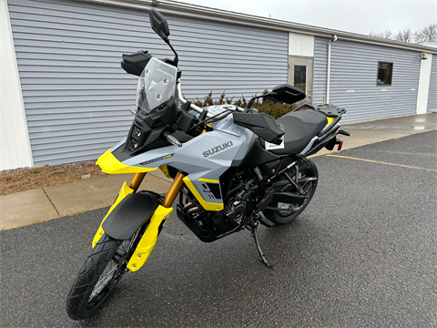 2023 Suzuki V-Strom 800DE in Enfield, Connecticut - Photo 3