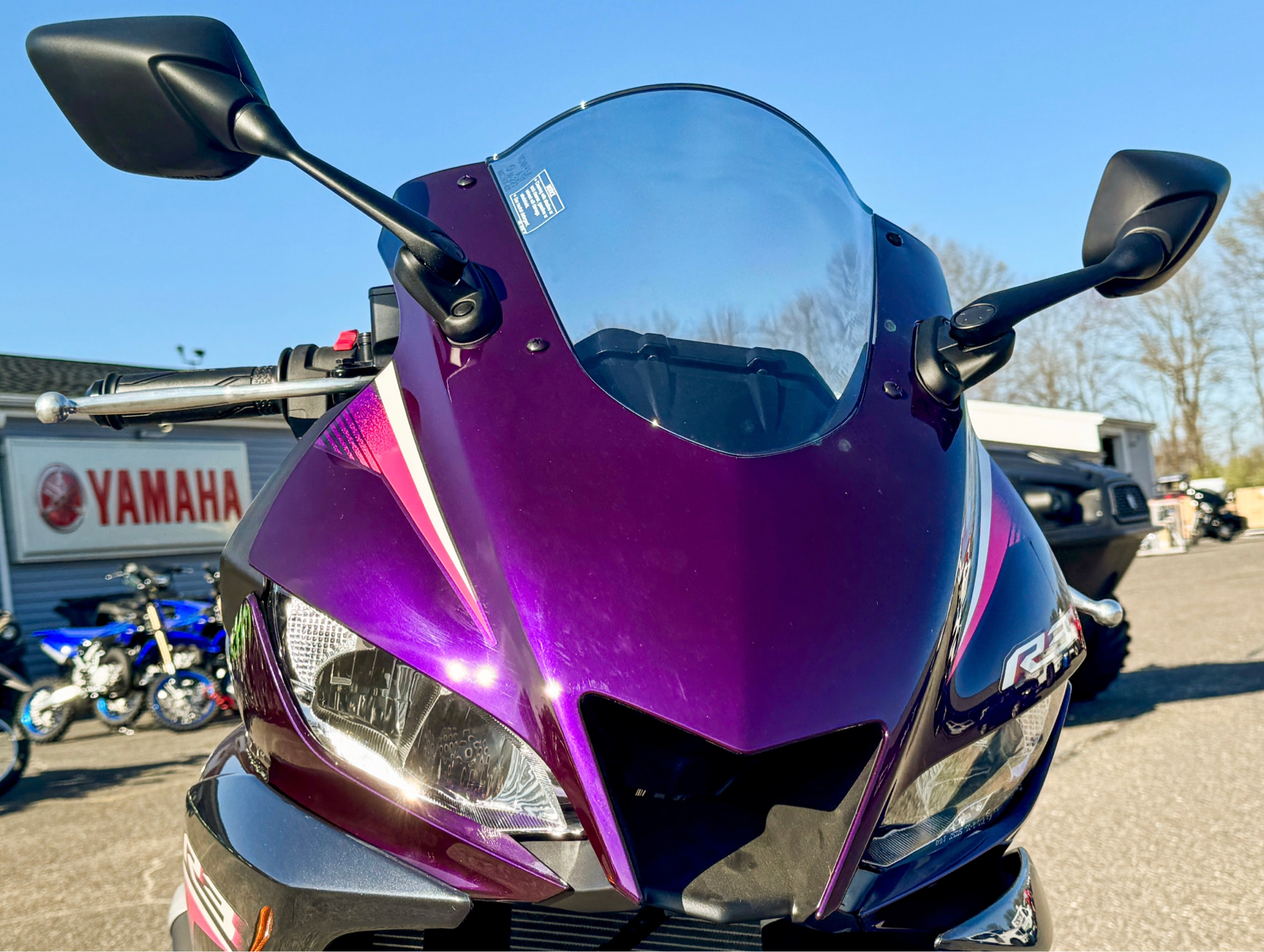 2023 Yamaha YZF-R3 ABS in Enfield, Connecticut - Photo 11