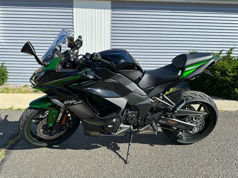 2023 Kawasaki Ninja 1000SX in Enfield, Connecticut