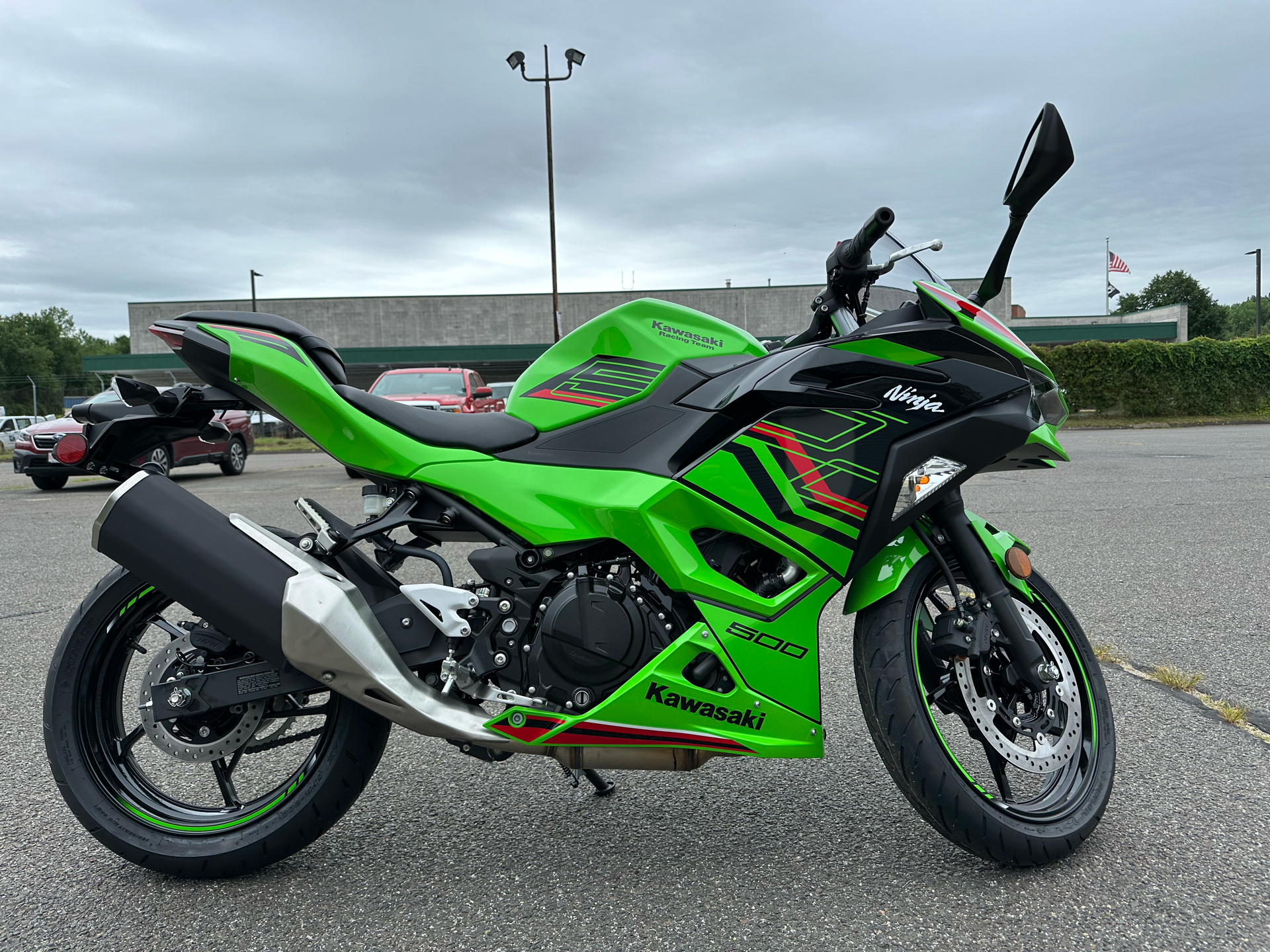 2024 Kawasaki Ninja 500 KRT Edition in Enfield, Connecticut - Photo 7