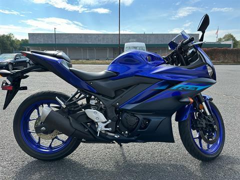 2024 Yamaha YZF-R3 in Enfield, Connecticut - Photo 7