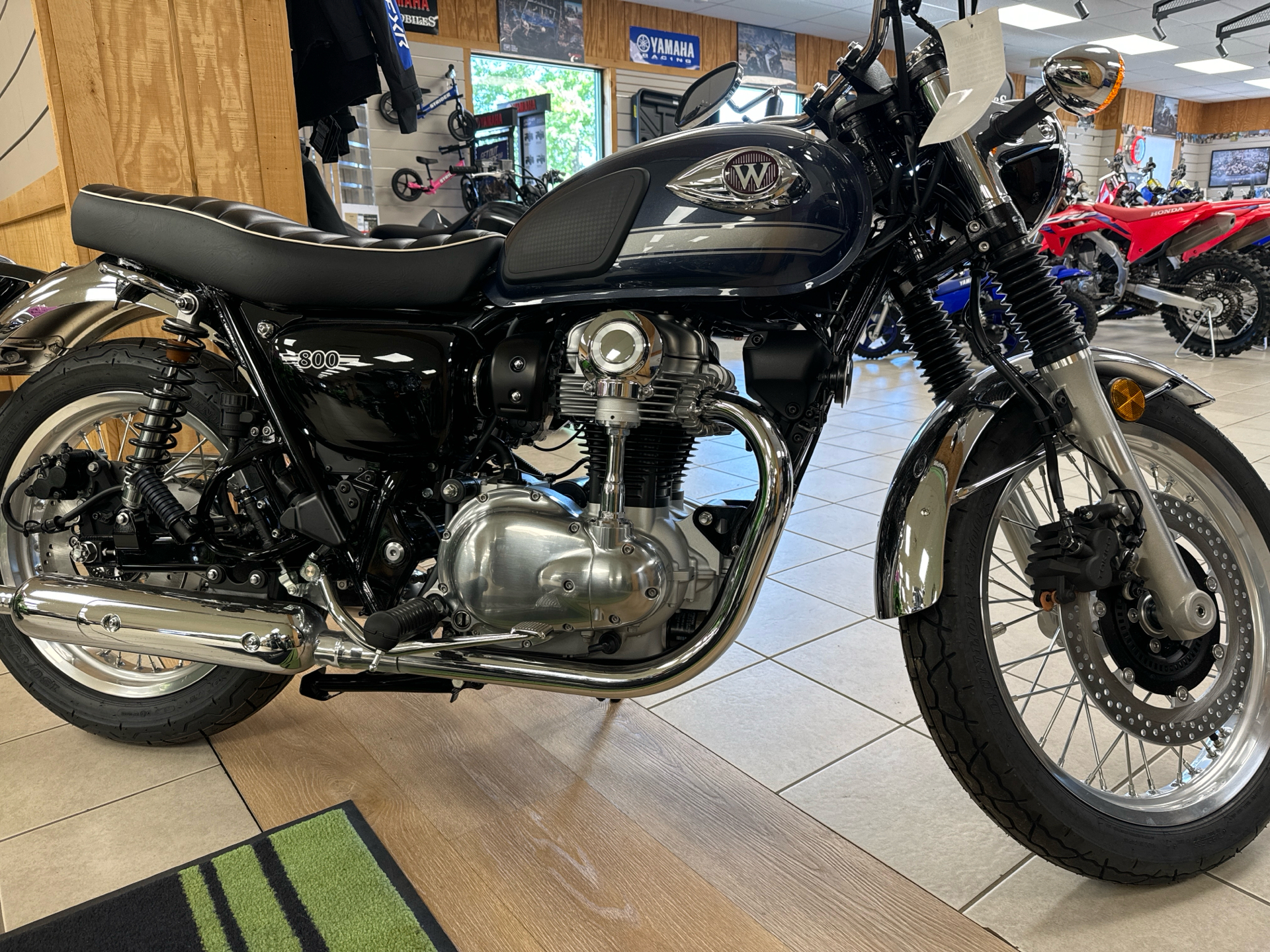 2024 Kawasaki W800 ABS in Topsham, Maine - Photo 1