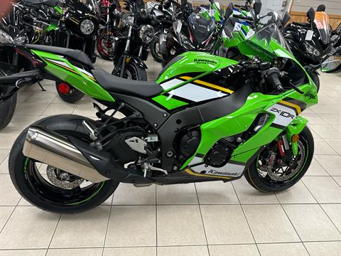 2025 Kawasaki Ninja ZX-10R KRT Edition ABS in Topsham, Maine - Photo 2