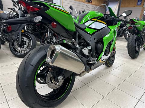 2025 Kawasaki Ninja ZX-10R KRT Edition ABS in Topsham, Maine - Photo 3