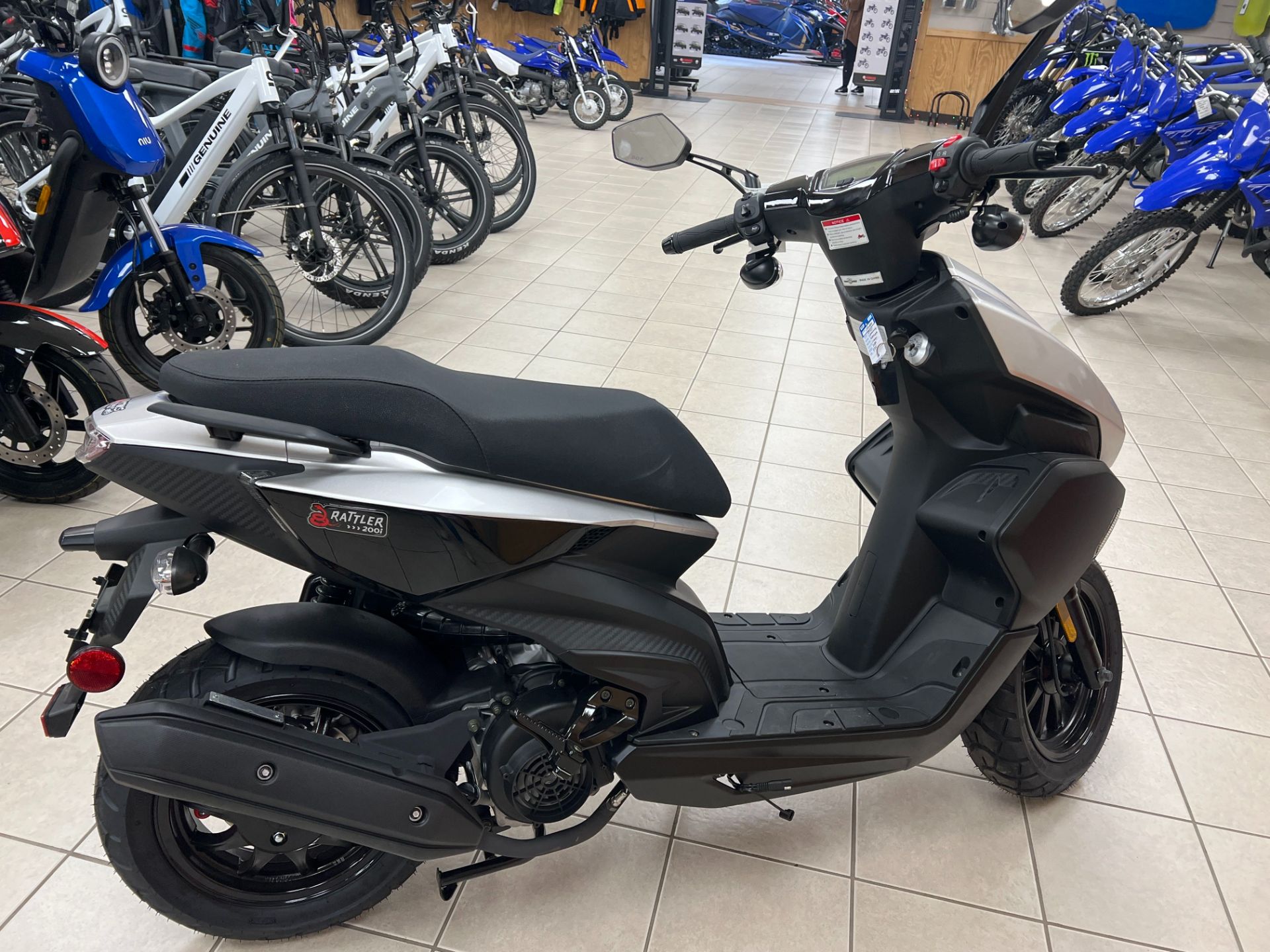 2022 Genuine Scooters Rattler 200i in Topsham, Maine - Photo 1