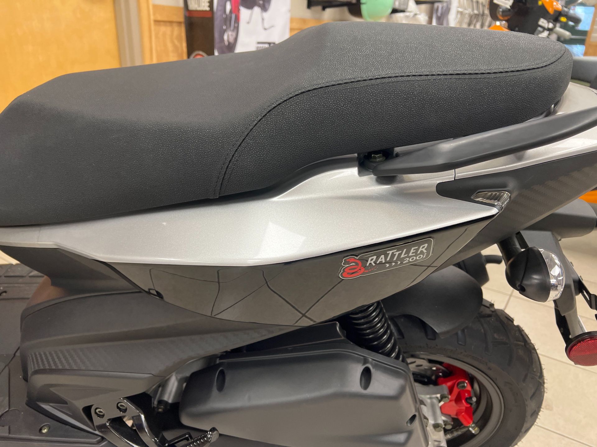 2022 Genuine Scooters Rattler 200i in Topsham, Maine - Photo 3