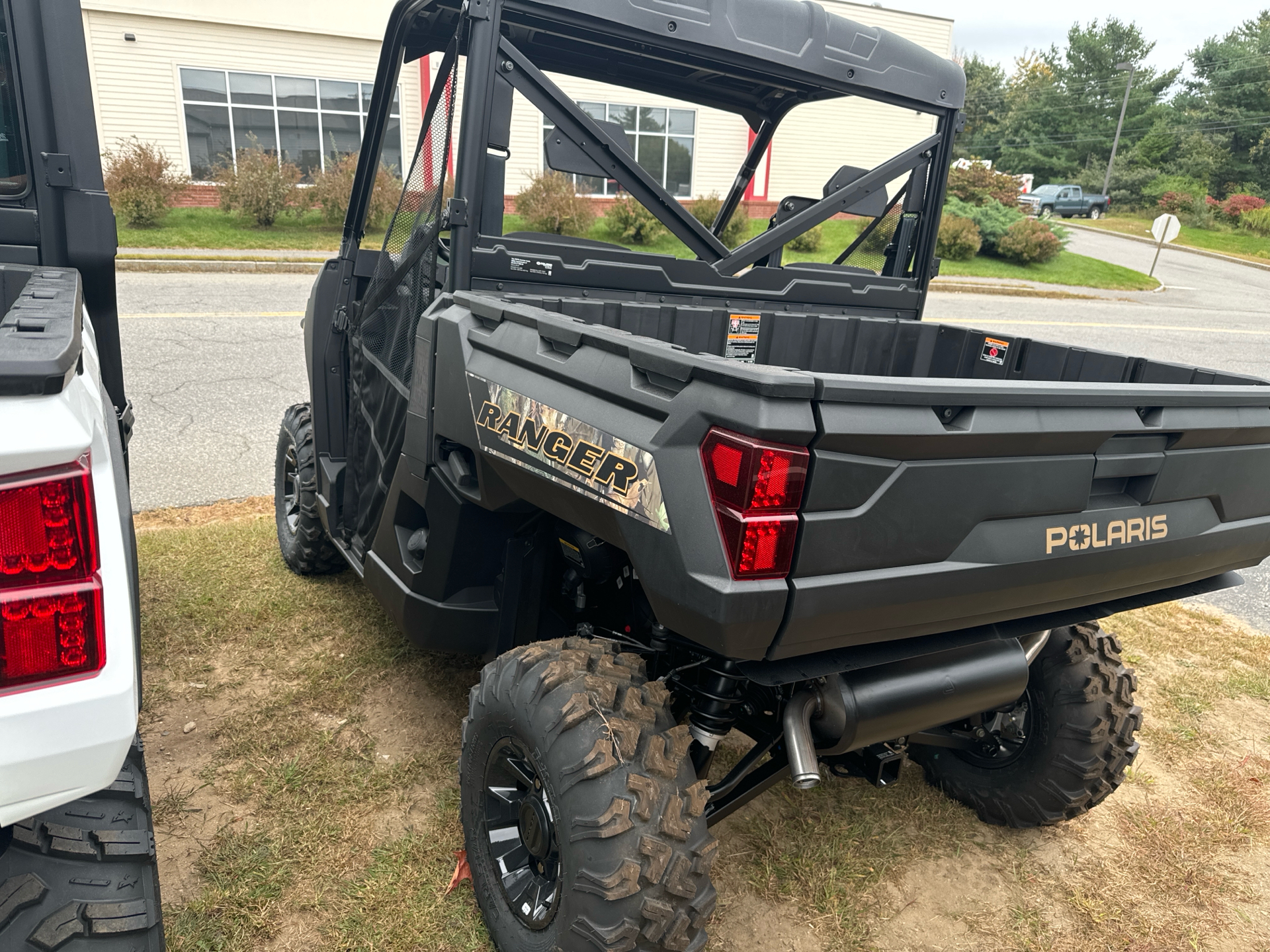 2025 Polaris Ranger 1000 Premium in Topsham, Maine - Photo 5