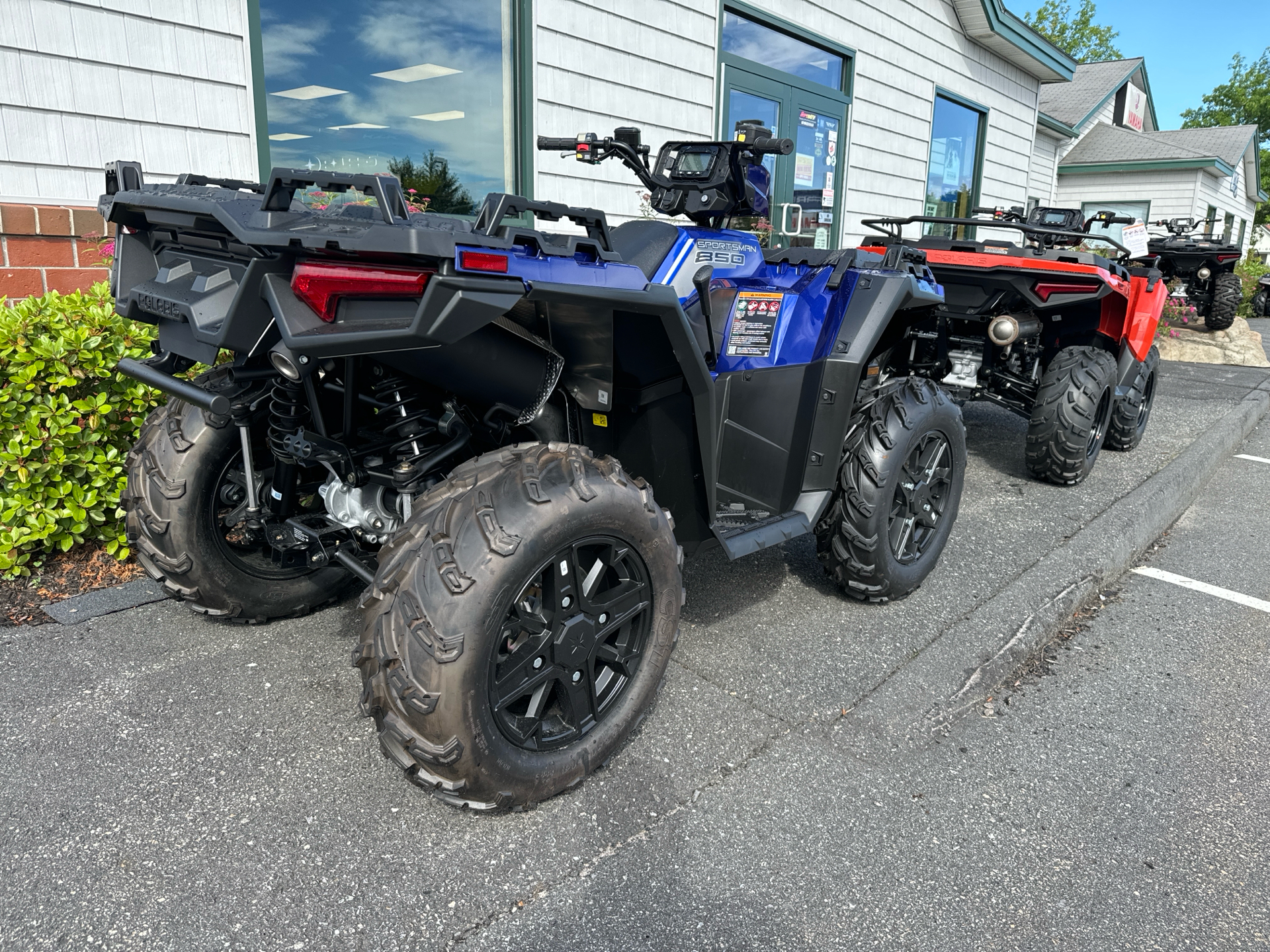 2024 Polaris Sportsman 850 Premium in Topsham, Maine - Photo 3