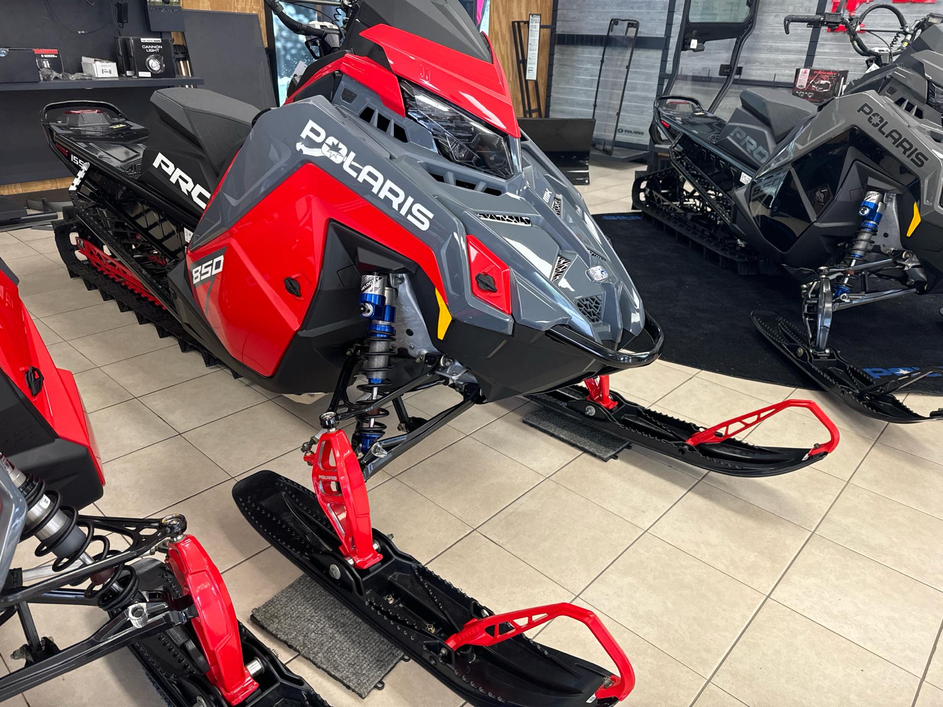 2024 Polaris 850 PRO RMK Slash 155 in Topsham, Maine - Photo 5