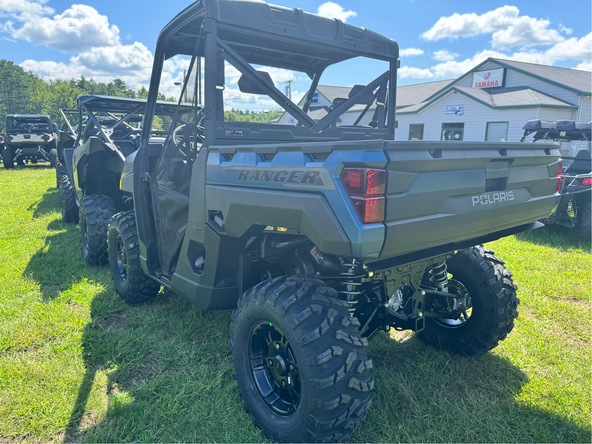 2025 Polaris Ranger XP 1000 Premium in Topsham, Maine - Photo 3