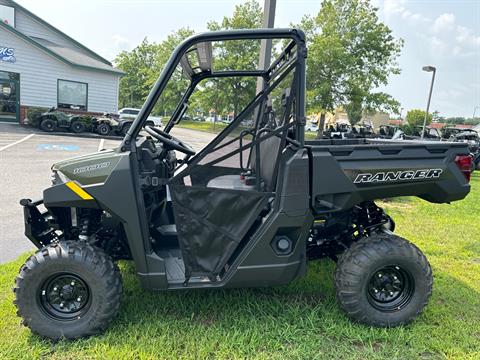 2025 Polaris Ranger 1000 EPS in Topsham, Maine - Photo 4