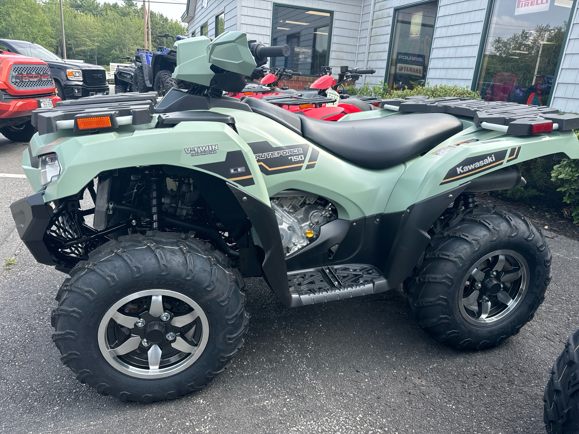 2024 Kawasaki Brute Force 750 LE EPS in Topsham, Maine - Photo 2