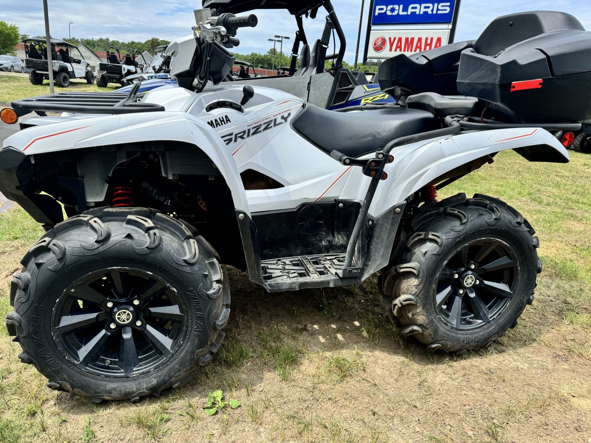 2022 Yamaha Grizzly EPS SE in Topsham, Maine - Photo 3