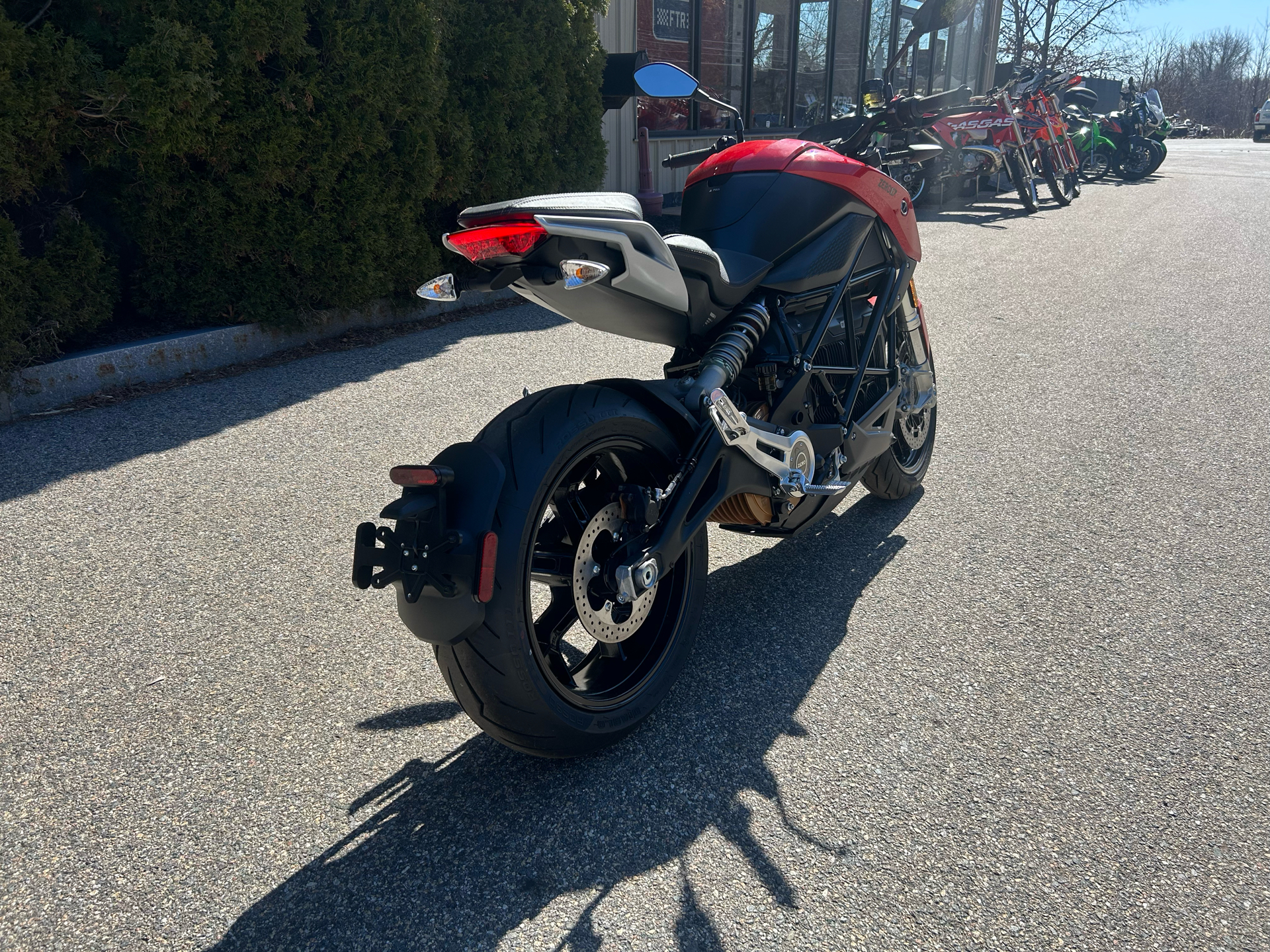 2023 Zero Motorcycles SR NA ZF15.6+ in Tyngsboro, Massachusetts - Photo 3