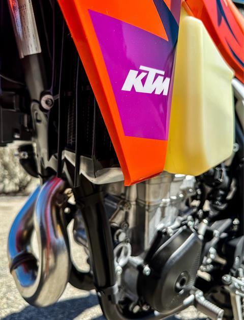 2024 KTM 500 EXC-F in Tyngsboro, Massachusetts - Photo 16