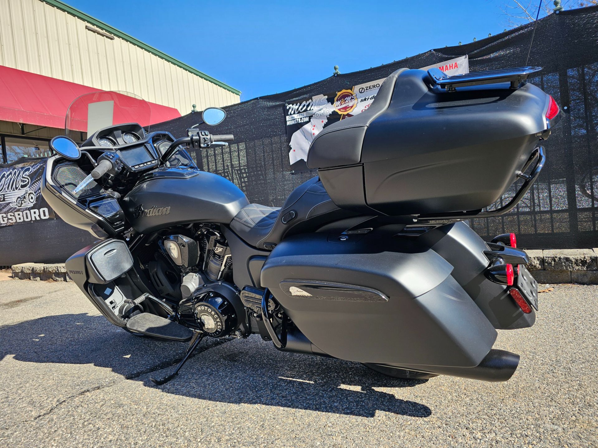 2023 Indian Motorcycle Pursuit® Dark Horse® with Premium Package in Tyngsboro, Massachusetts - Photo 11