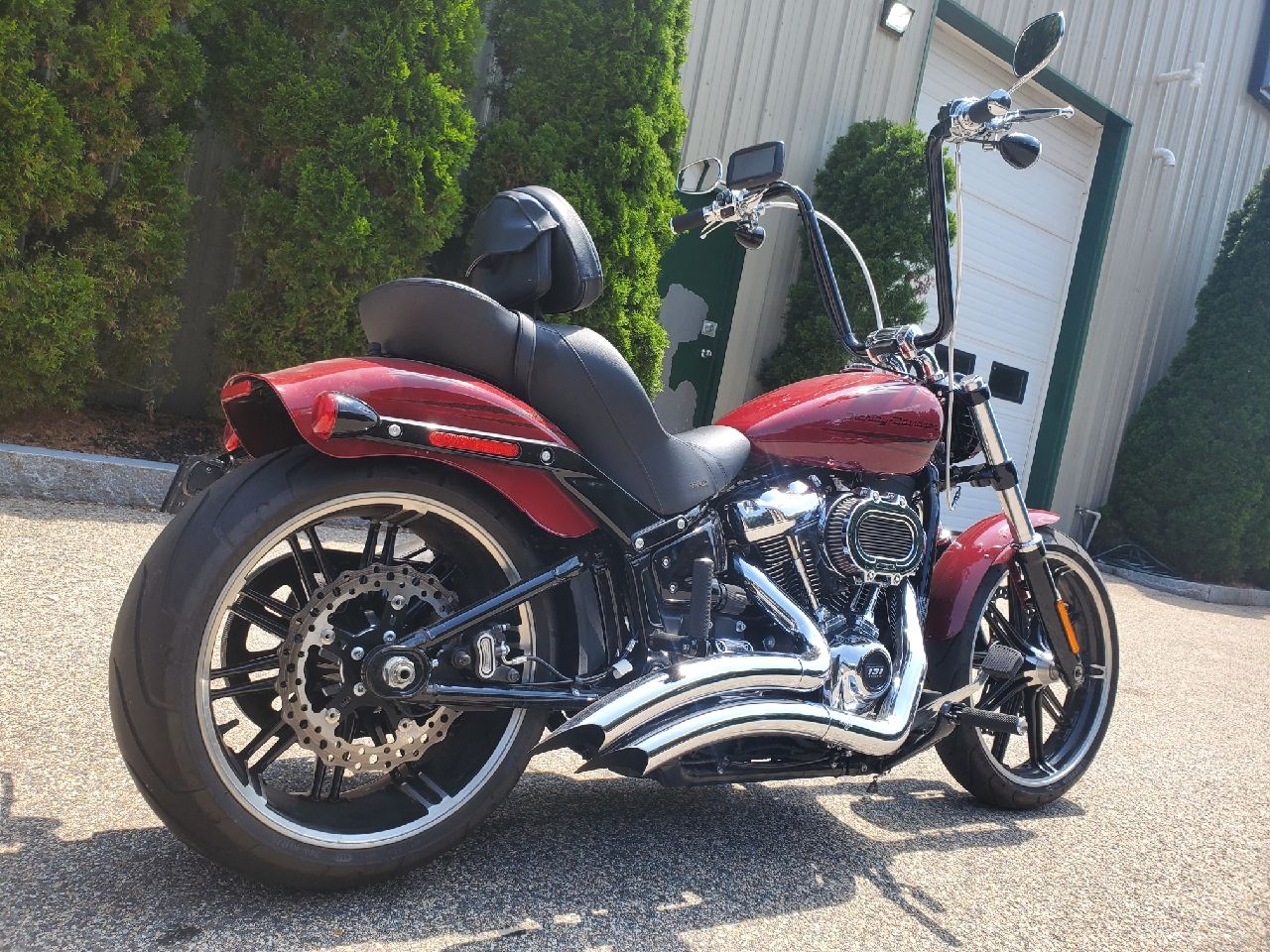 2020 Harley-Davidson Breakout® 114 in Tyngsboro, Massachusetts - Photo 3