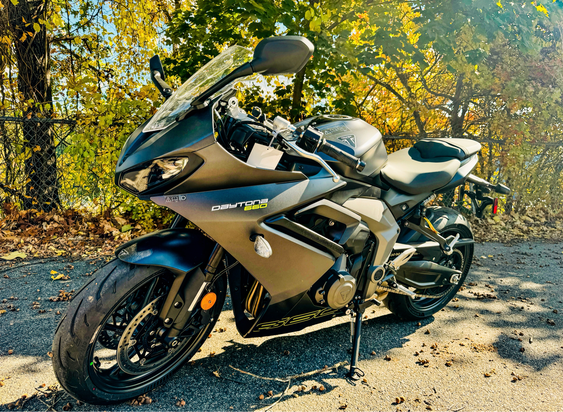 2025 Triumph Daytona 660 in Tyngsboro, Massachusetts - Photo 26