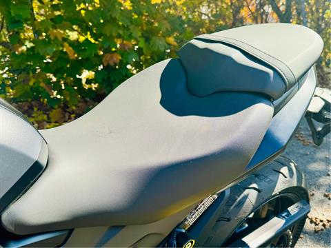 2025 Triumph Daytona 660 in Tyngsboro, Massachusetts - Photo 19