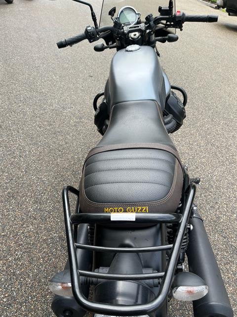 2021 Moto Guzzi V7 Stone Centenario E5 in Tyngsboro, Massachusetts - Photo 5