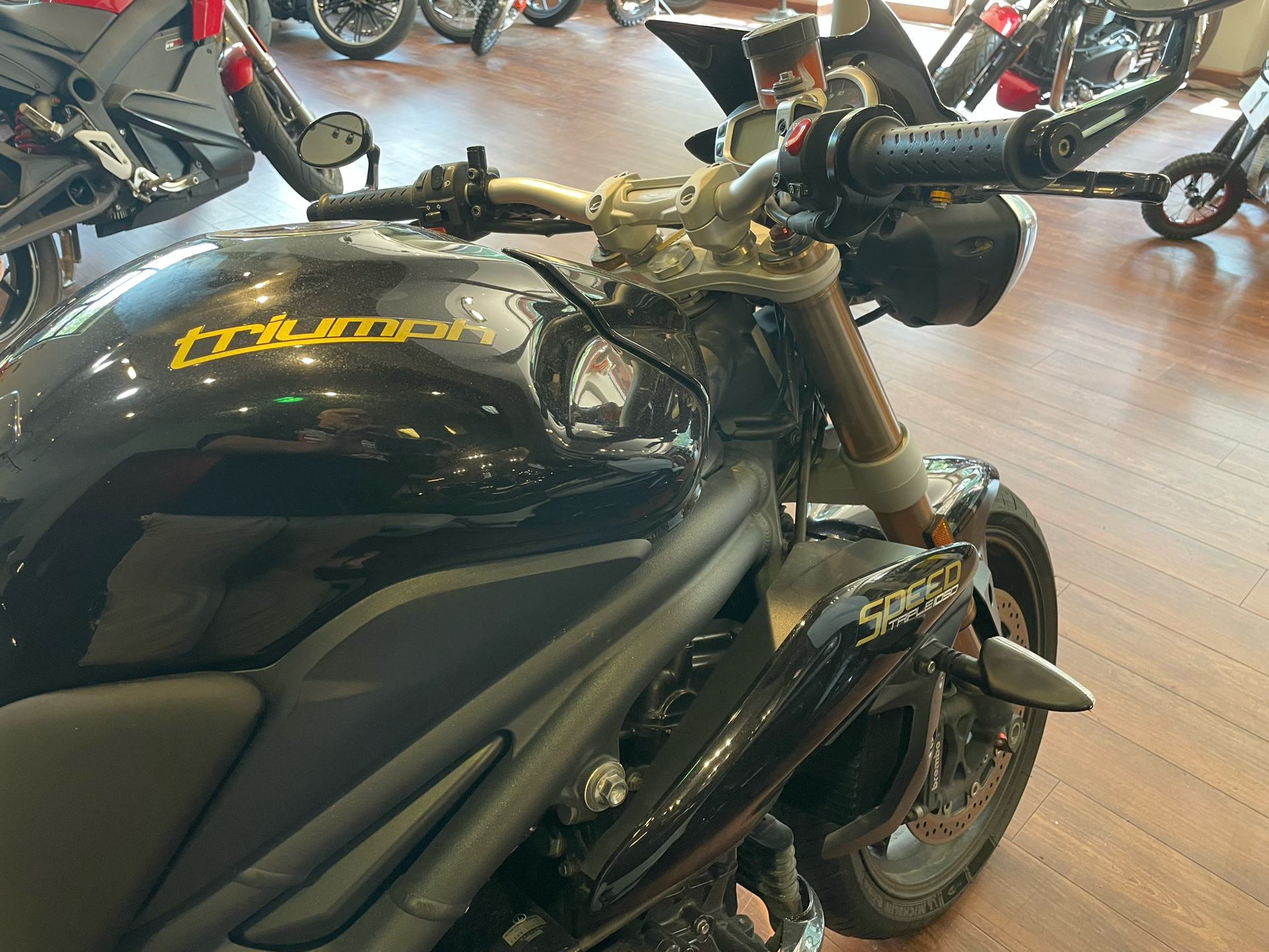 2014 Triumph Speed Triple R ABS in Tyngsboro, Massachusetts - Photo 7