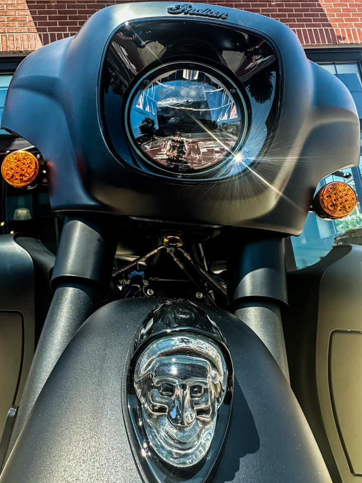 2023 Indian Motorcycle Roadmaster® Dark Horse® in Tyngsboro, Massachusetts - Photo 14
